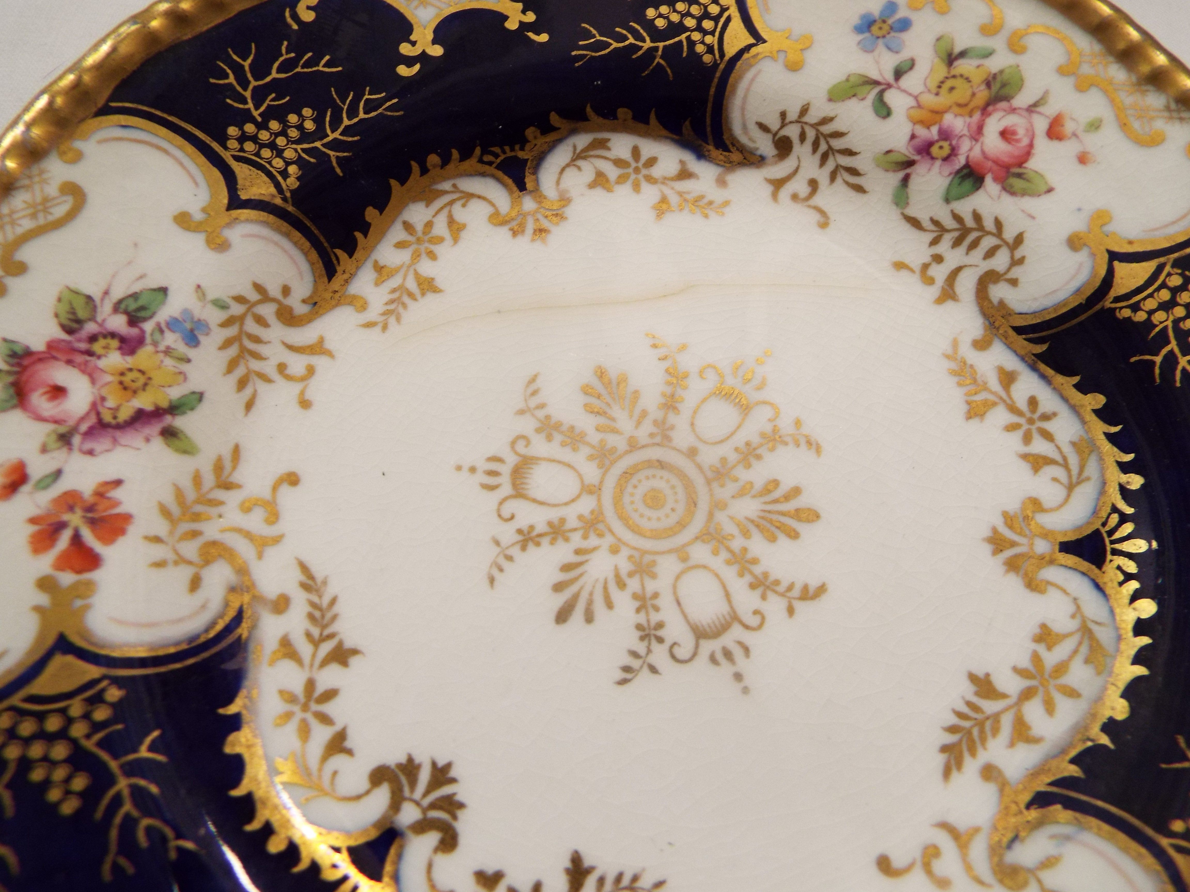 A selection of Coalport 'Batwing' and floral decorated tea-ware sandwich plates - Image 2 of 5