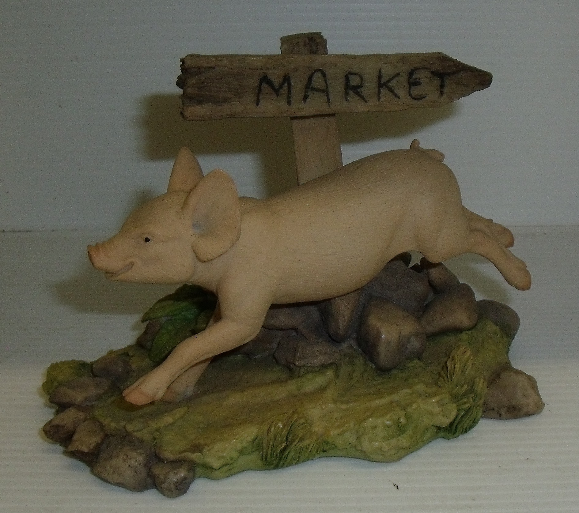 Teviot dale 'Pig To Market' figure