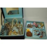 Selection of costume jewellery including carved bone tiles, necklaces, beads, dress rings etc.