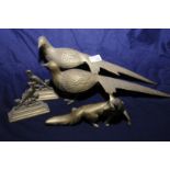 Pair of brass pheasants, a heavy brass b