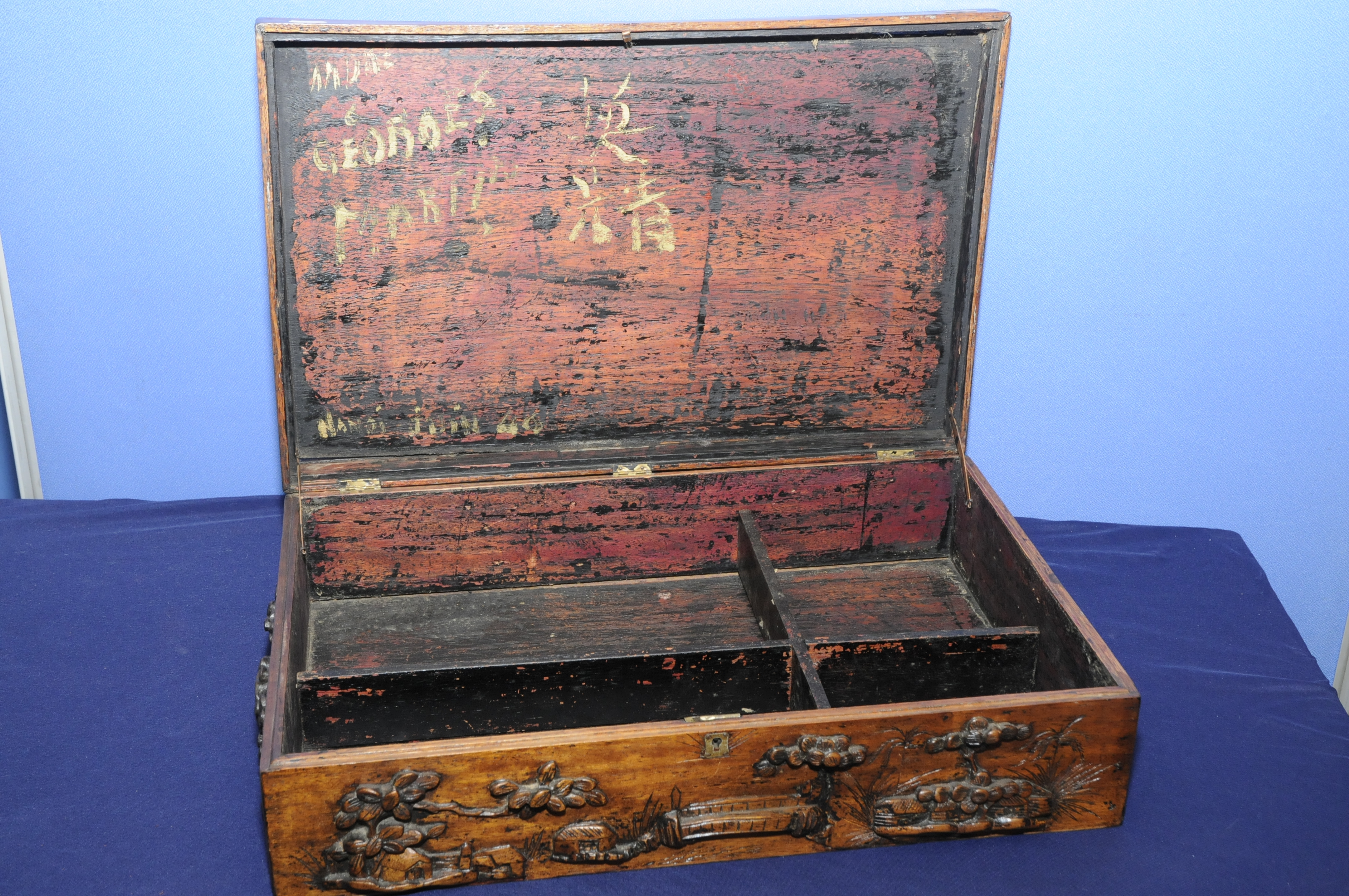 Extremely well carved Chinese wooden hardwood box of rectangular form depicting Chinese life in the - Image 2 of 2