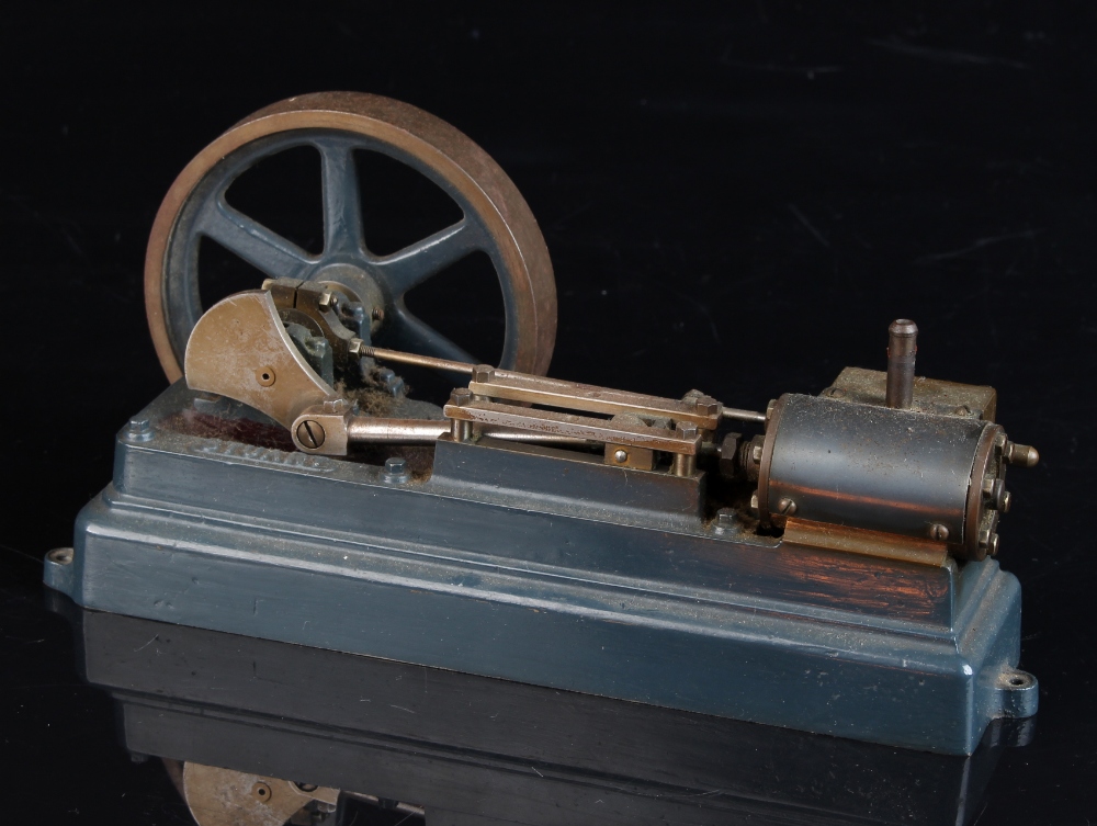 Property of a deceased estate - a Stuart working model mill engine, 8.7ins. (22cms.) long (