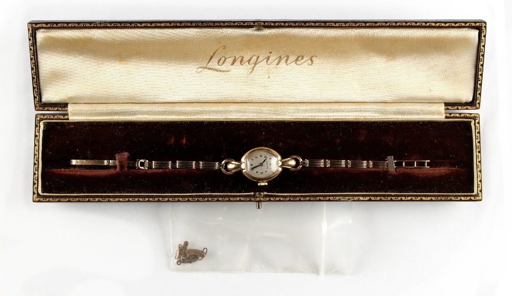 Property of a lady - a Longines lady's 9ct yellow gold cased wristwatch on 9ct yellow gold