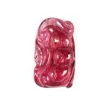 A Chinese carved pink tourmaline pendant modelled as a gourd, late 19th / early 20th century, 1.