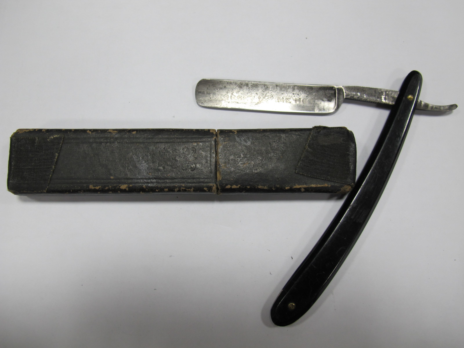 Five Mid XX Century Cutthroat Razors, varying designs (all cased), a pair of Huntly & Palmers - Image 10 of 11