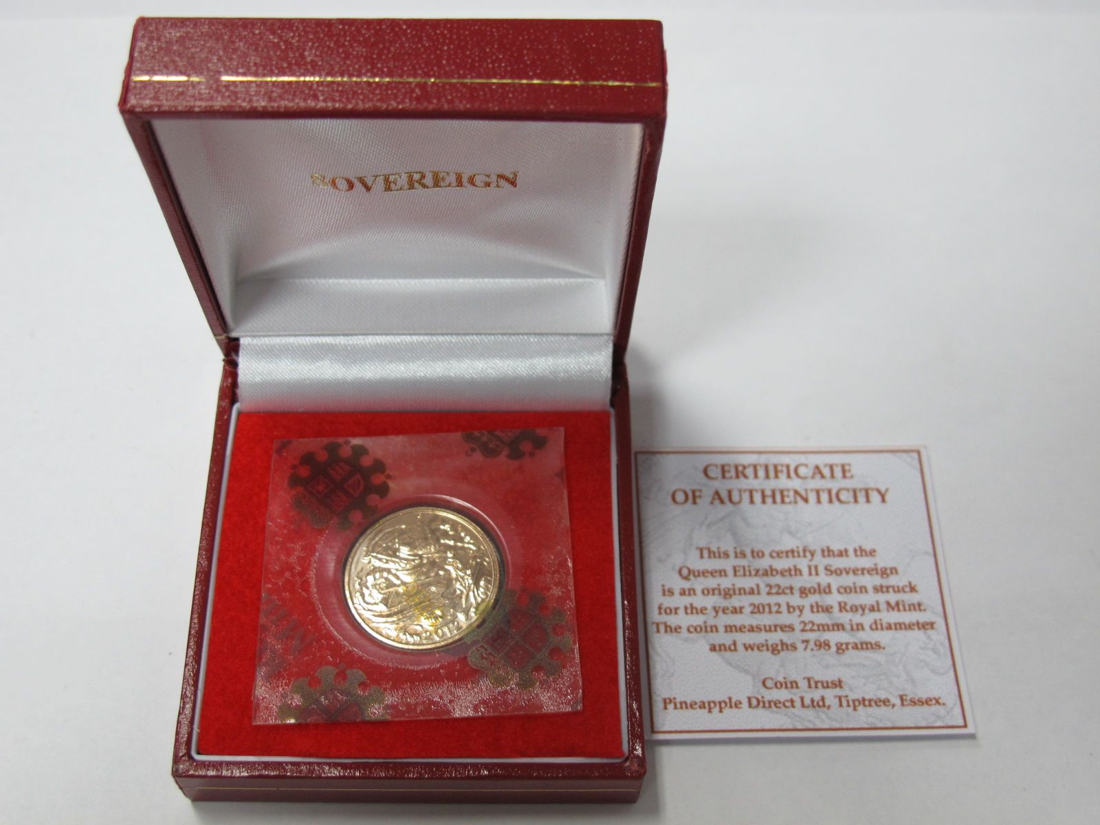 A Sovereign, 2012. B.U.in box of issue and accompanied by certificate.