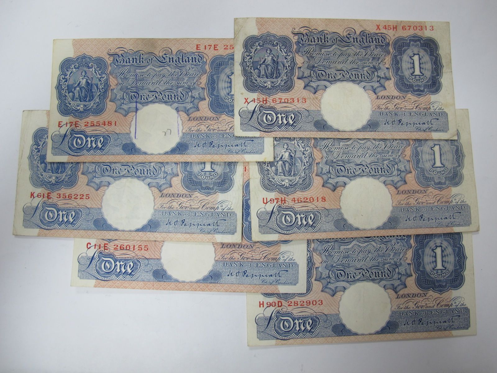 Six Bank of England Blue One Pound Banknotes; Kenneth Oswald Peppiatt Chief Cashier. Conditions