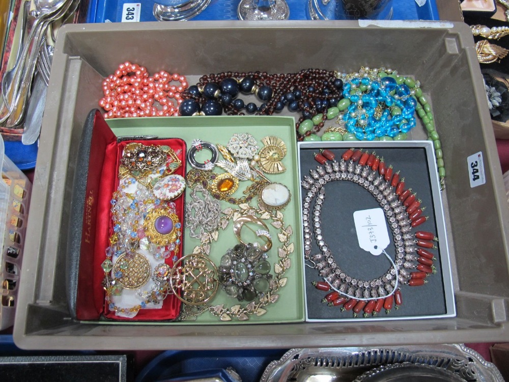 Fringe Style Necklace, beads, brooches, graduated ropetwist chain, cameo brooch etc:- One Tray