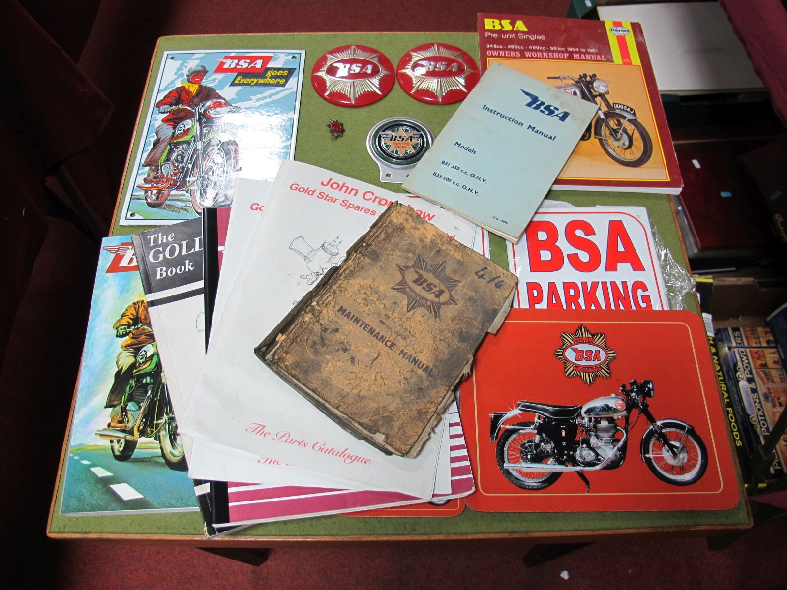 Quantity of BSA Gold Star Literature, including BMS Gold Star book, among others.