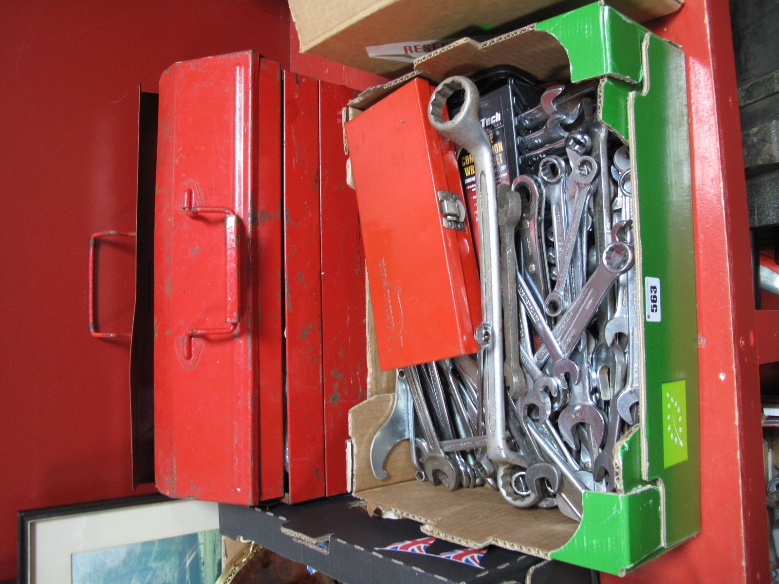 Double Ended and Combination Spanners, spanner/ wrench set etc and a metal tool box. (2)