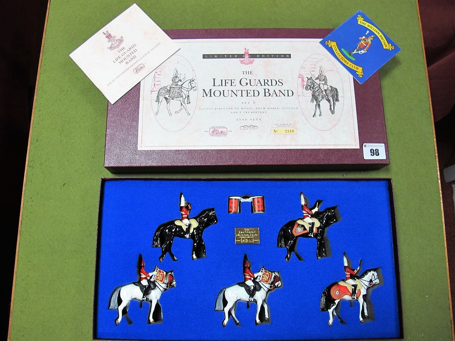 A Set of W. Britiain Model Figures, No.2310 The Lifeguards Mounted Band, as new boxed.