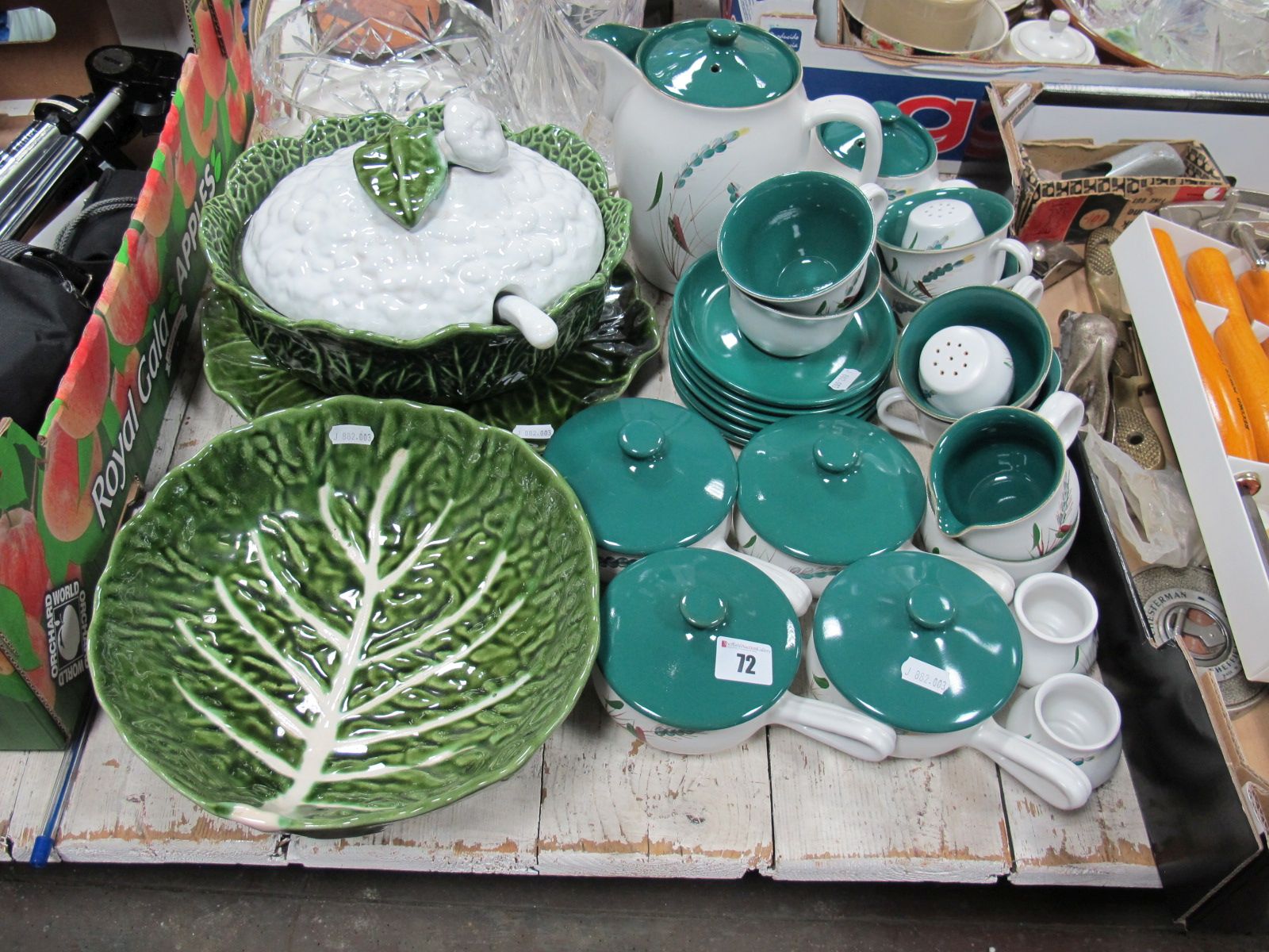 Denby 'Greenwheat' Table Ware, of approximately twenty-four pieces, cabbage tureen, bowl.