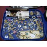 A Mixed Lot of Assorted Costume Jewellery, including dress rings, hat pins, pendants on chains,