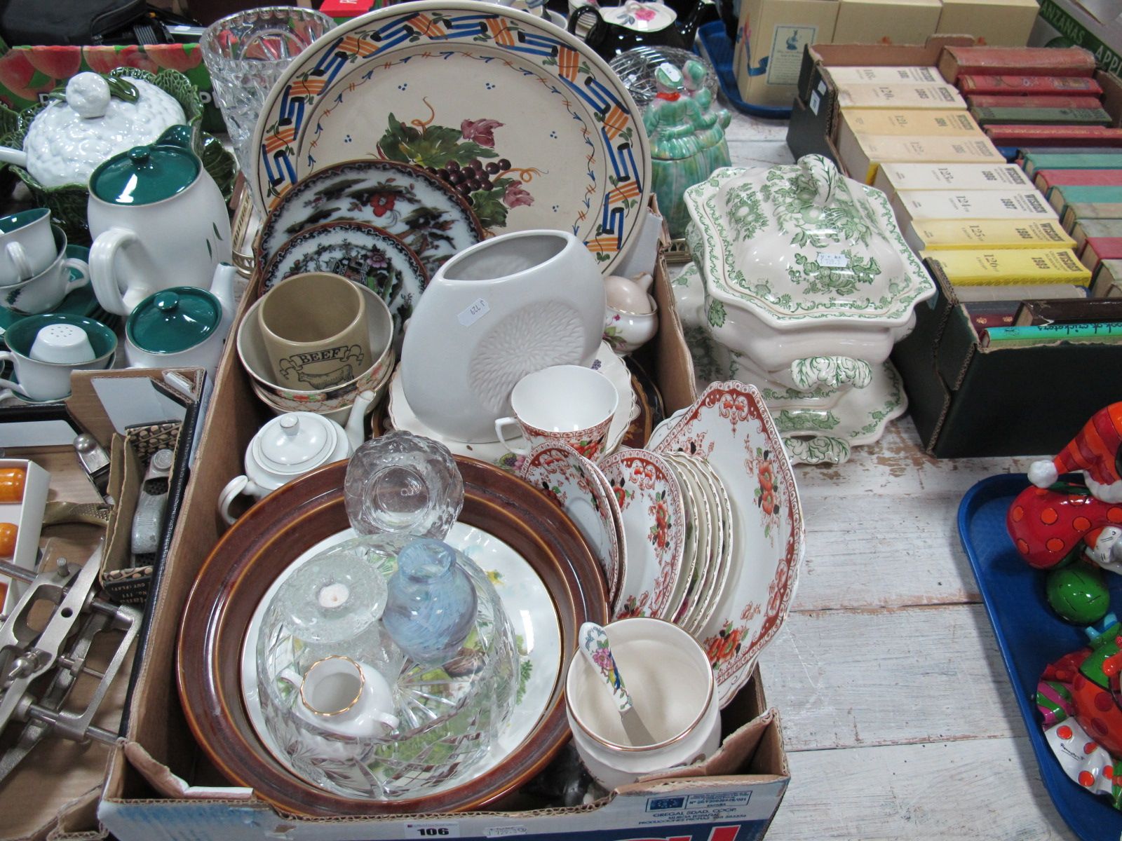 A Mason's "Fruit Basket" Tureen and Stand, Caithness vase, Edwardian teawares, Italian platter, lead