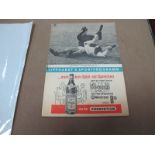 1964 Hamburg v. Manchester United Programme, 16 page issue 'Lippardts's Sportpaogramm' for the