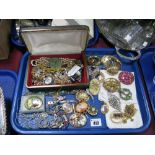 Assorted Costume Jewellery, including brooches, beads, necklaces, bracelets, etc:- One Tray