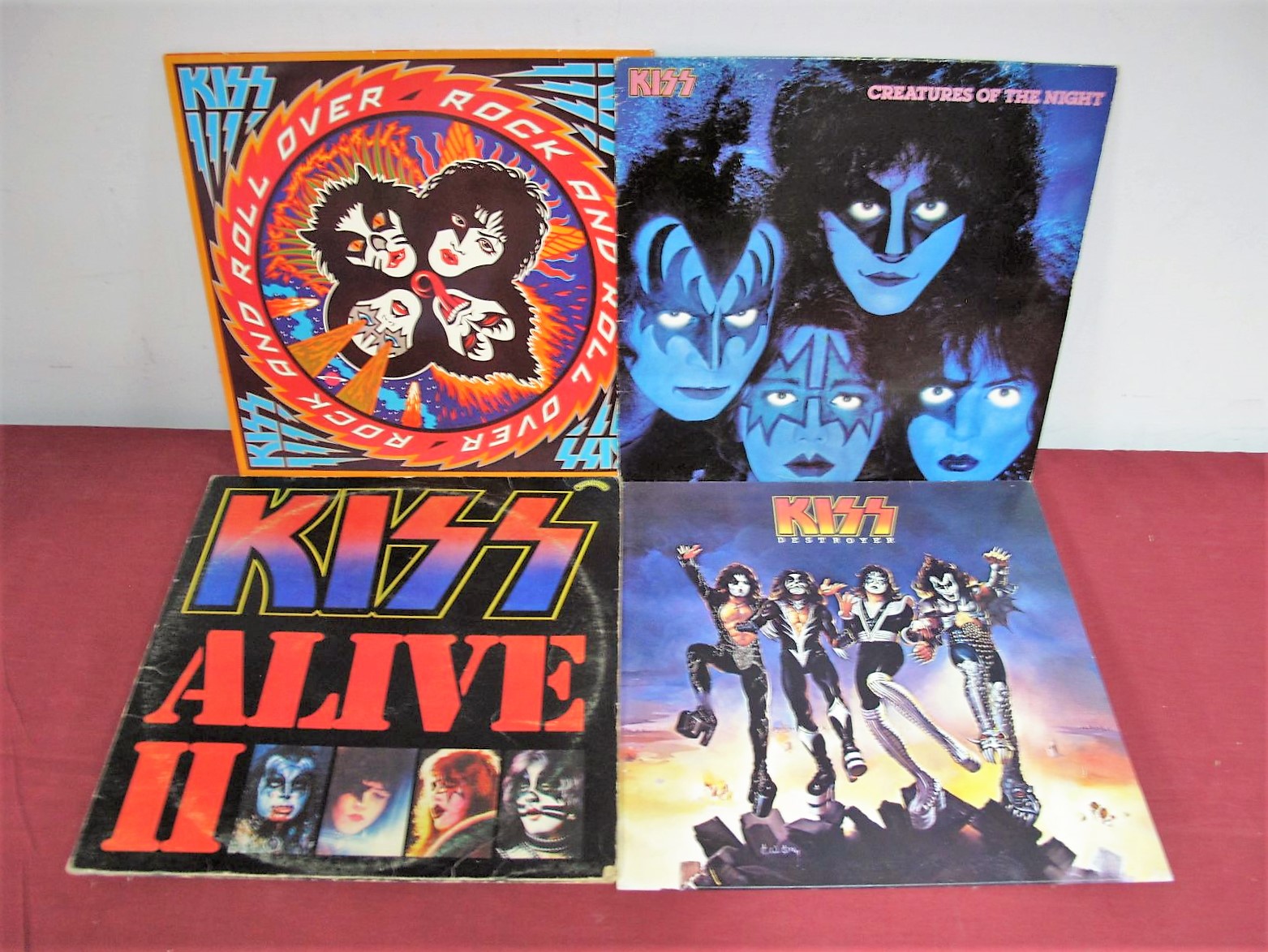 Kiss Vinyl - A great collection of seventeen Kiss LP's/compilations, etc, including Destroyer, Alive