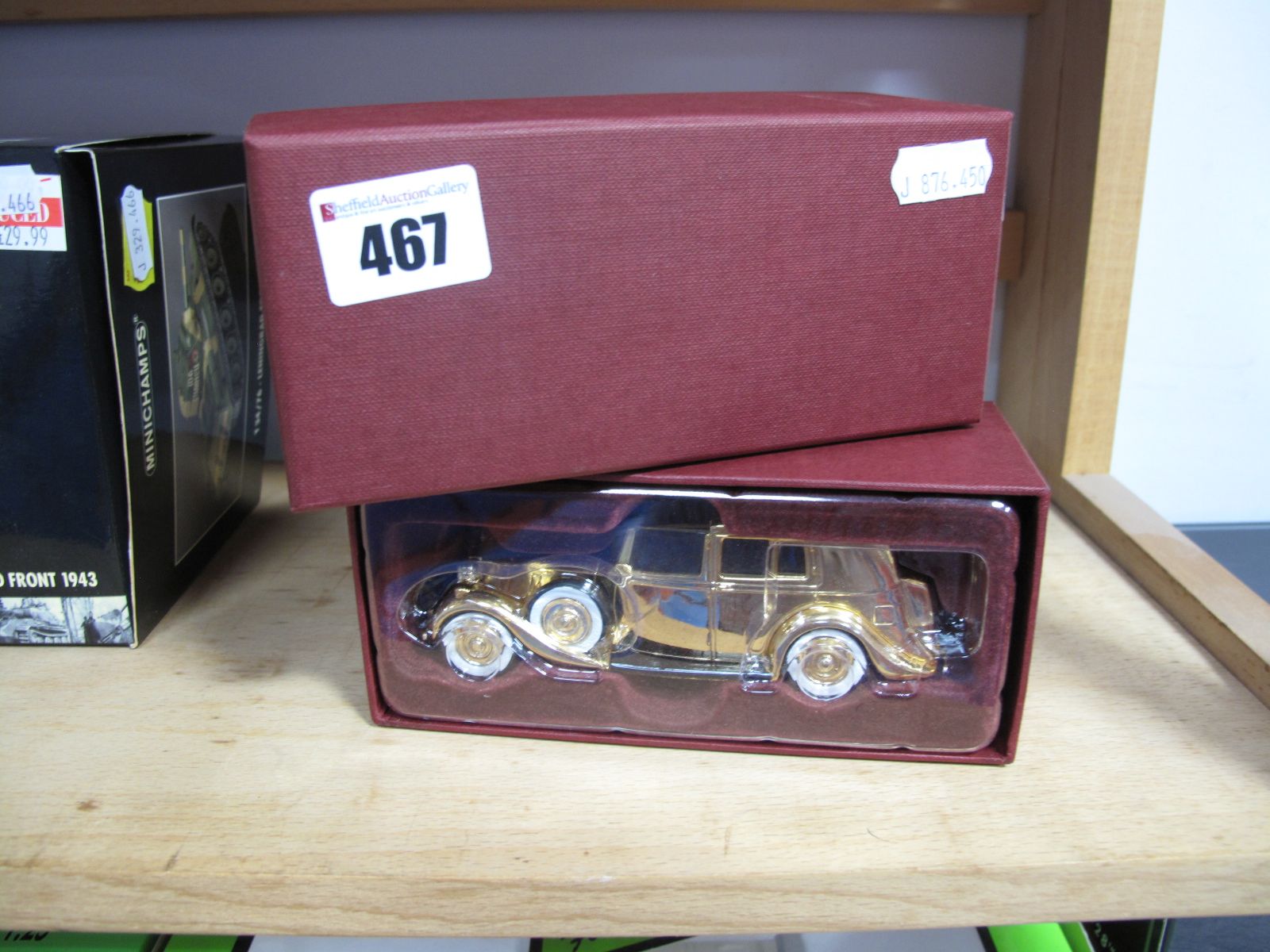 A Boxed Corgi 1:43rd Scale Diecast 24 Carat Gold Plated #CCO6804 1937 Rolls Royce Sedance DeVille.
