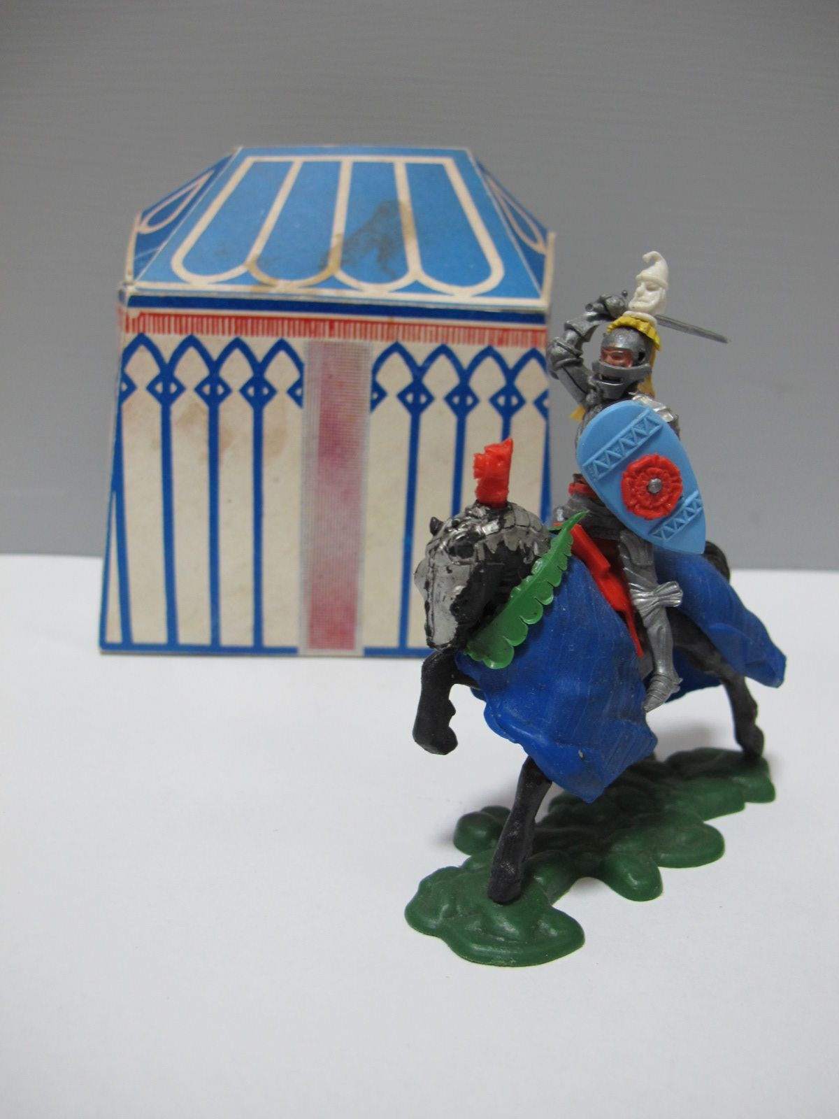 A Rare Britains Plastic Swoppett Mounted Knight in Early "Tent" Box.