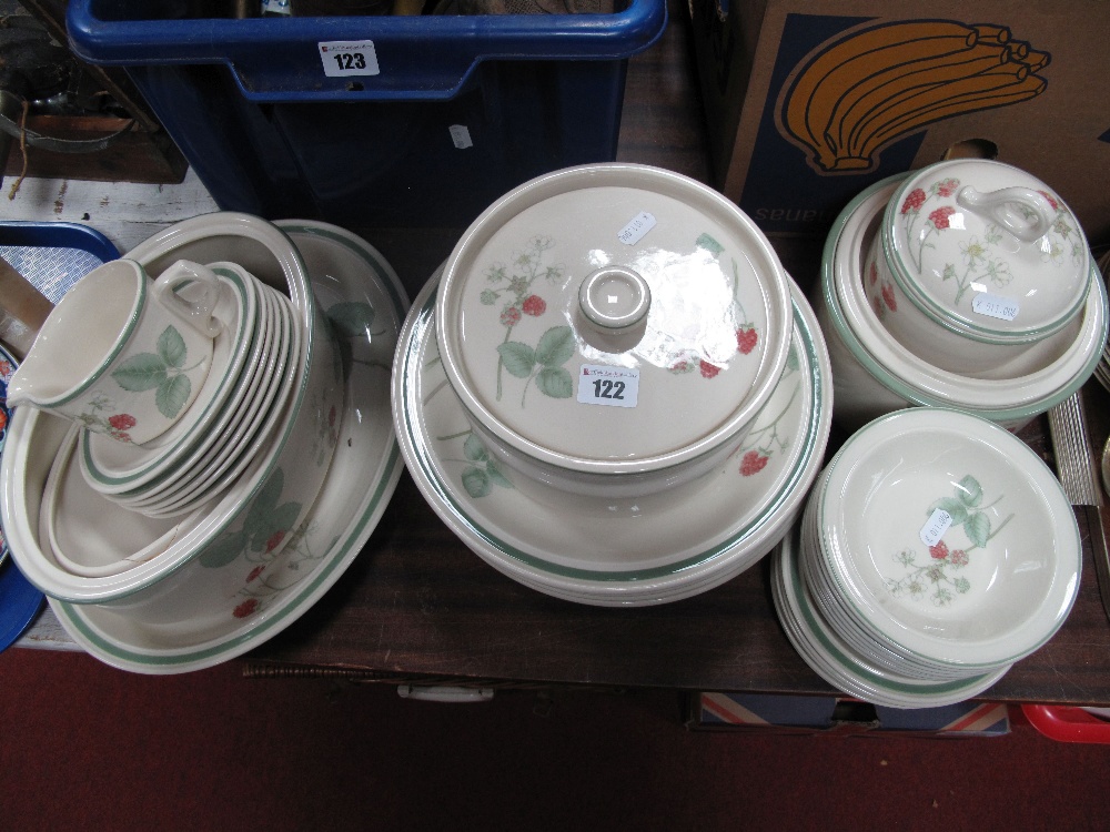 Wedgwood Raspberry Cane Table Pottery, of thirty-four pieces.