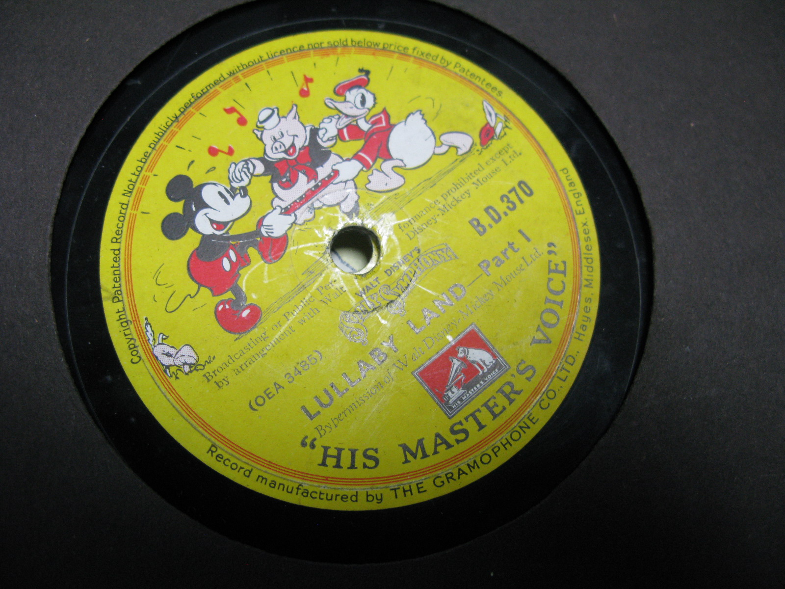 A Boxed Pre-War Chad Valley 'Mickey Mouse' Ring Set, plus a HMV 'Mickey Mouse' Silly Symphonies Four - Image 5 of 6