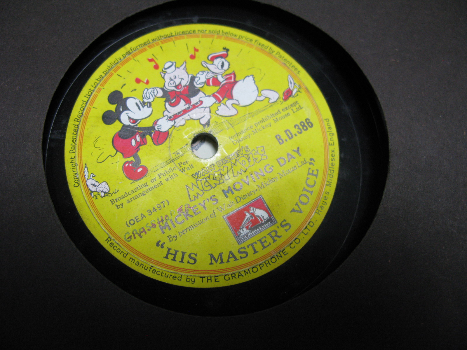 A Boxed Pre-War Chad Valley 'Mickey Mouse' Ring Set, plus a HMV 'Mickey Mouse' Silly Symphonies Four - Image 6 of 6