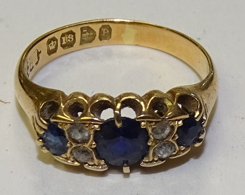 A Victorian 18ct gold sapphire and diamond ring,