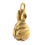 A KOECHLI GOLD EGG PENDANT IN THE FORM OF A RABBIT, WITH THE WORKMASTERS MARK OF FRIEDRICH