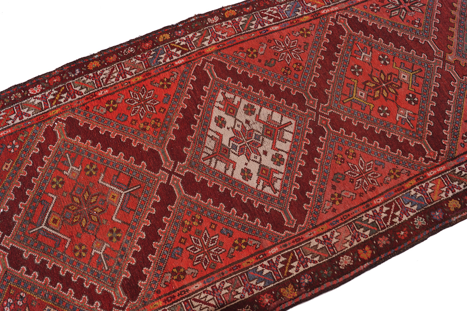 ANTIQUE CAUCASIAN CAUCASUS, AZERBAIJAN CARPET all over veg dye 102 x 306 cm. - Image 3 of 5