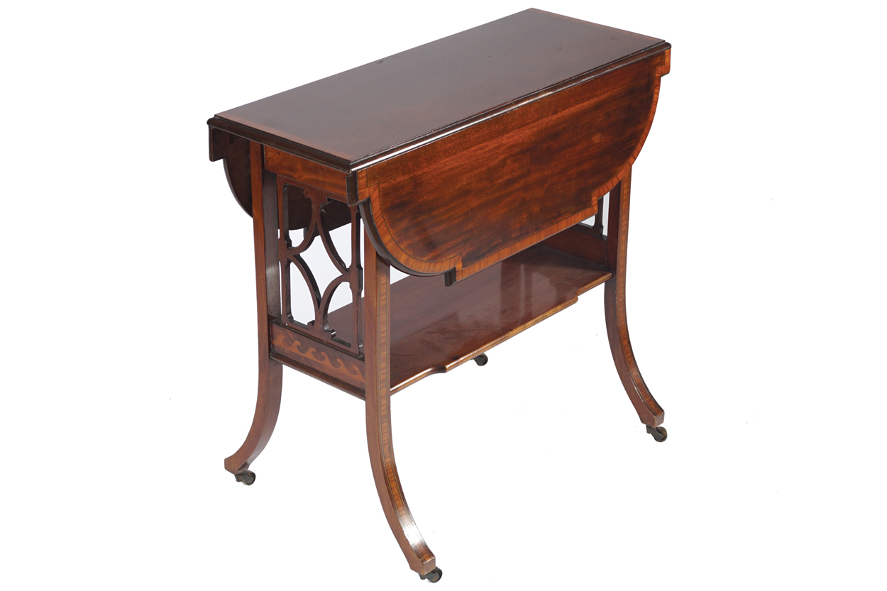 EDWARDIAN PERIOD MAHOGANY AND SATINWOOD CROSSBANDED SUTHERLAND TABLE the rectangular shaped top,