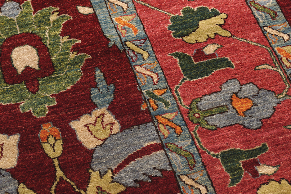 BESPOKE ALEXANDER MORTON & CO. DONEGAL DESIGN CARPET, 21ST-CENTURY 324 x 299 cm - Image 8 of 8