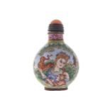 CHINESE BRONZE ENAMEL SNUFF BOTTLEwith Western figural decoration