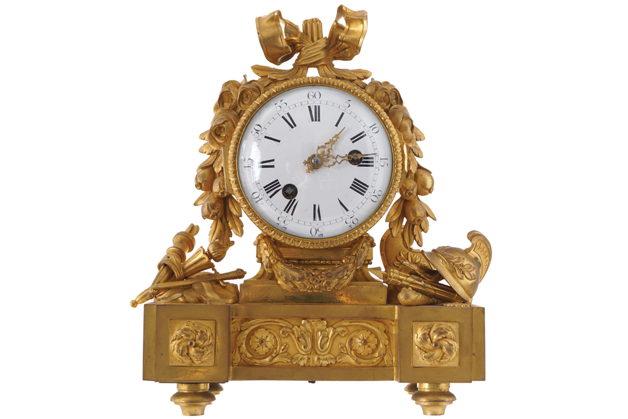 NINETEENTH-CENTURY GILT BRONZE CASED MANTLE CLOCKwith white enamelled dial and Roman numerals30