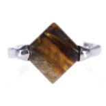 STERLING SILVER TIGER’S EYE RING Provenance: The Maureen O'Hara Collection Important: Live online