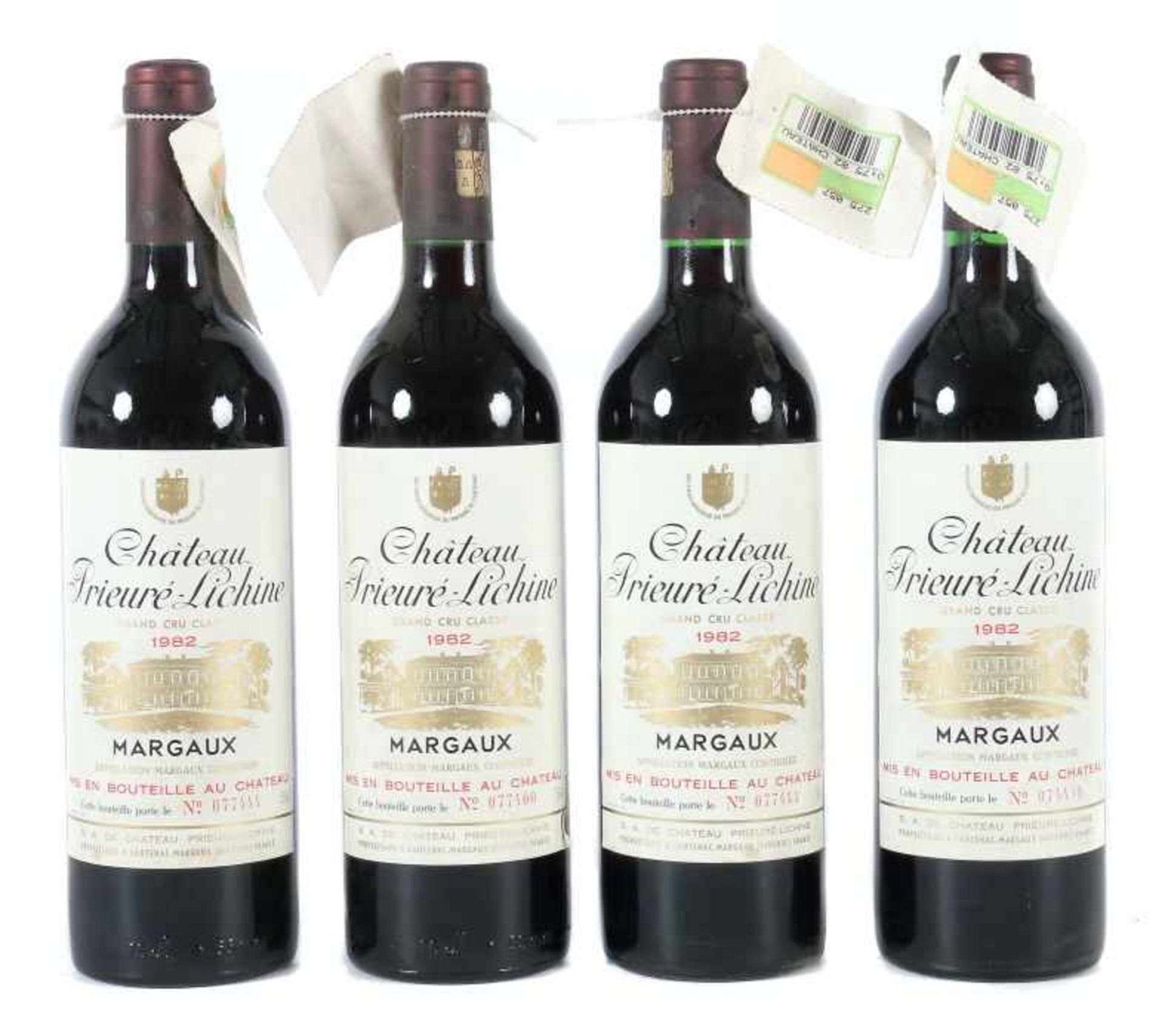 4 Flaschen Château Prieuré-Lichine Grand Cru Classé, Margaux, 1982er JG, je 0,75 l, Füllstände: