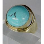 RING, 585/000 Gelbgold mit Türkis. Brutto ca. 6g A RING, 585/000 yellow gold set with turquoise