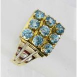 DAMENRING 585/000 Gelbgold mit 9 Zirkonen. Gr.56, brutto ca. 6,9g A LADIES RING 585/000 yellow