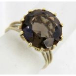 DAMENRING 585/000 Gelbgold mit Rauchtopas. Gr.56, brutto ca. 6,1g A LADIES RING 585/000 yellow