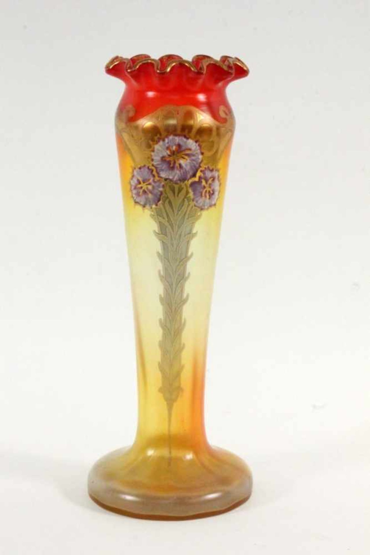 JUGENDSTIL ZIERVASE Frankreich um 1900 Farbloses Glas mit rot-gelb verlaufendem Überfang.