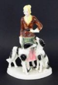 ART DECO FIGUR Sitzendorf, 20.Jh. Dame mit zwei Windhunden. Bunt staffierte Keramikfigur. Modell-Nr.