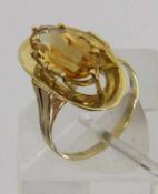 DAMENRING 585/000 Gelbgold mit Citrin. Brutto ca. 9g, Gr. 58 A LADIES RING 585/000 yellow gold set