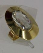 DAMENRING 585/000 Gelbgold mit Aquamarin. Brutto ca. 5,6g, Gr. 58 A LADIES RING 585/000 yellow