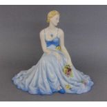 SITZENDE ART DECO DAME Royal Dux, Deutschland, 20.Jh. Farbig bemalte Keramikfigur. Modell-Nr. 15717,
