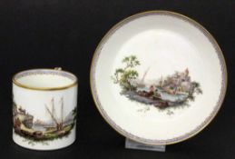 TASSE MIT U-TELLER Meissen 1774 - 1814 (Marcolini) Zylinderform mit gekantetem Henkel. Farbig bemalt