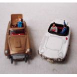 Corgi Toys James Bond Aston Martin DB5, Corgi Toys James Bond Toyota 2000 GT (2)