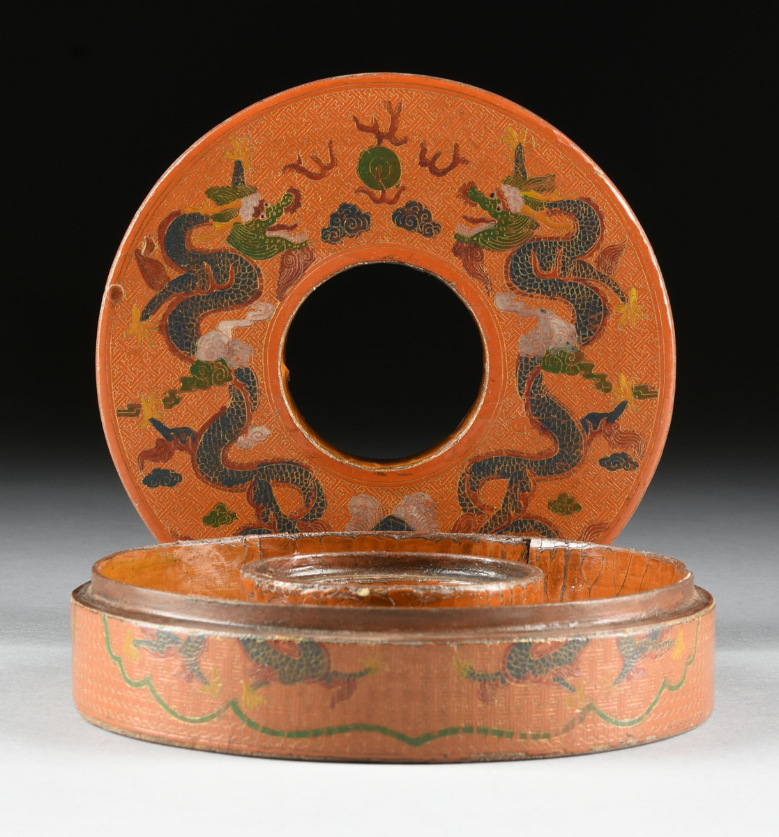 A CHINESE COIN FORM COVERED LACQUERED WOOD BOX, EARLY 20TH CENTURY, the orange lacquered wood box of - Image 7 of 9