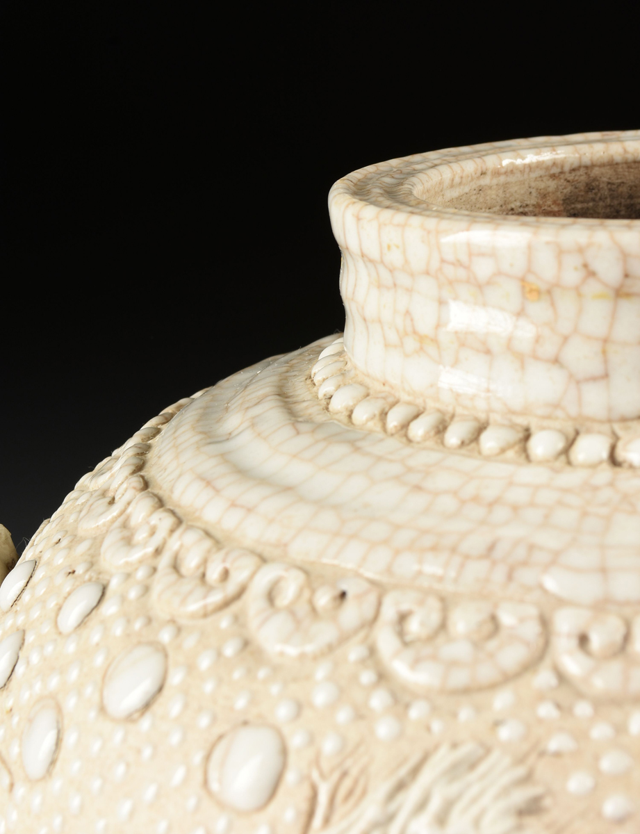 A CHINESE PORCELAIN URN WITH MOLDED DECORATION, 20TH CENTURY, with cream crackle glaze and molded - Image 12 of 14