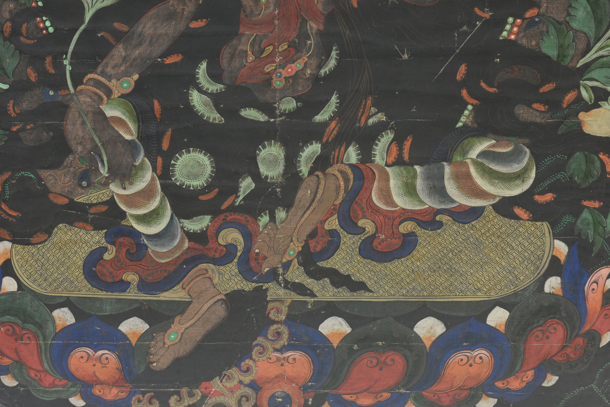 AN ANTIQUE FRAMED TIBETAN THANGKA PAINTING, paint on linen. 38" x 27" Condition: Roll marks visible. - Image 5 of 9