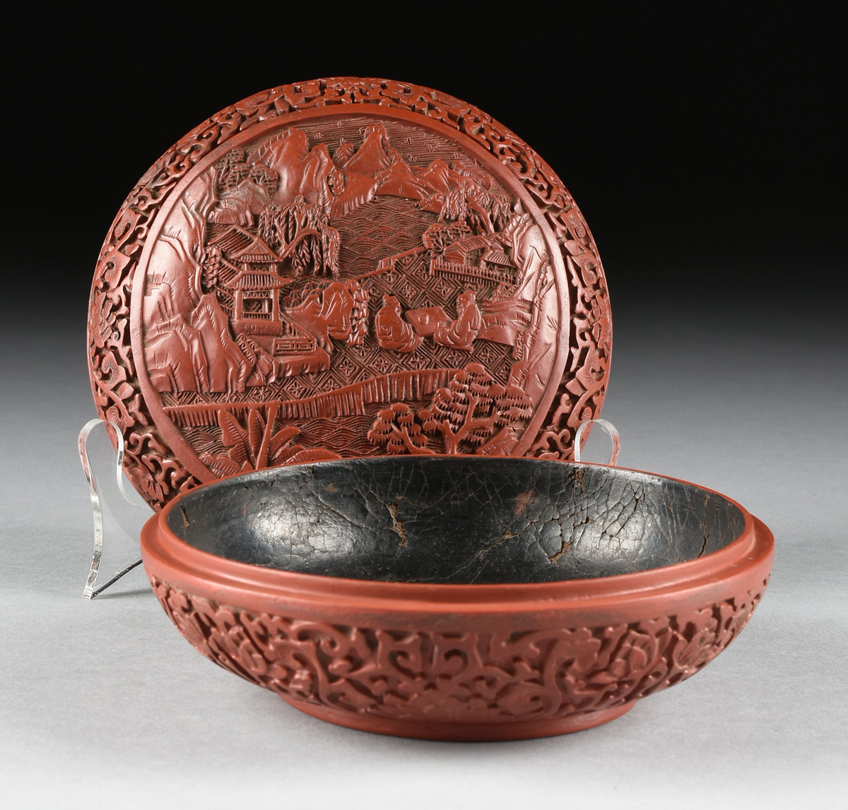 A CHINESE CARVED CINNABAR LACQUER COVERED BOX, REPUBLIC PERIOD CIRCA 1917-1949, the circular - Image 7 of 10