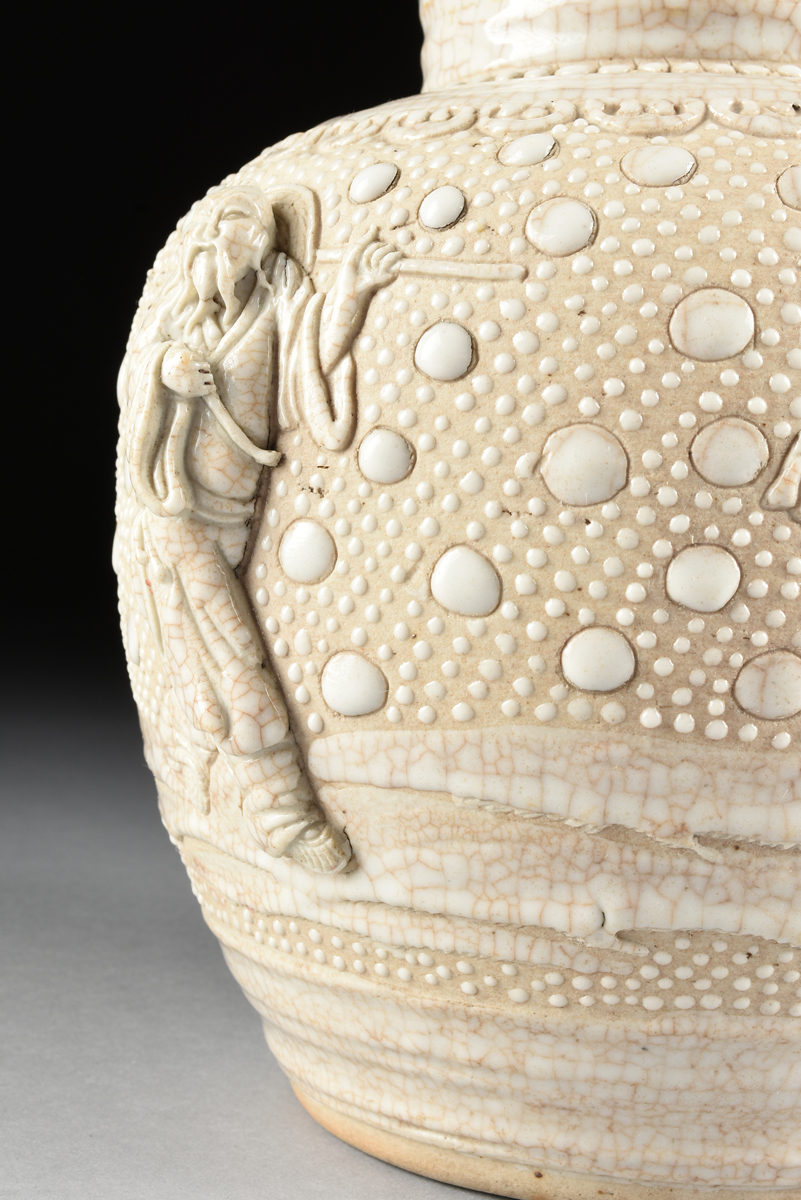 A CHINESE PORCELAIN URN WITH MOLDED DECORATION, 20TH CENTURY, with cream crackle glaze and molded - Image 4 of 14